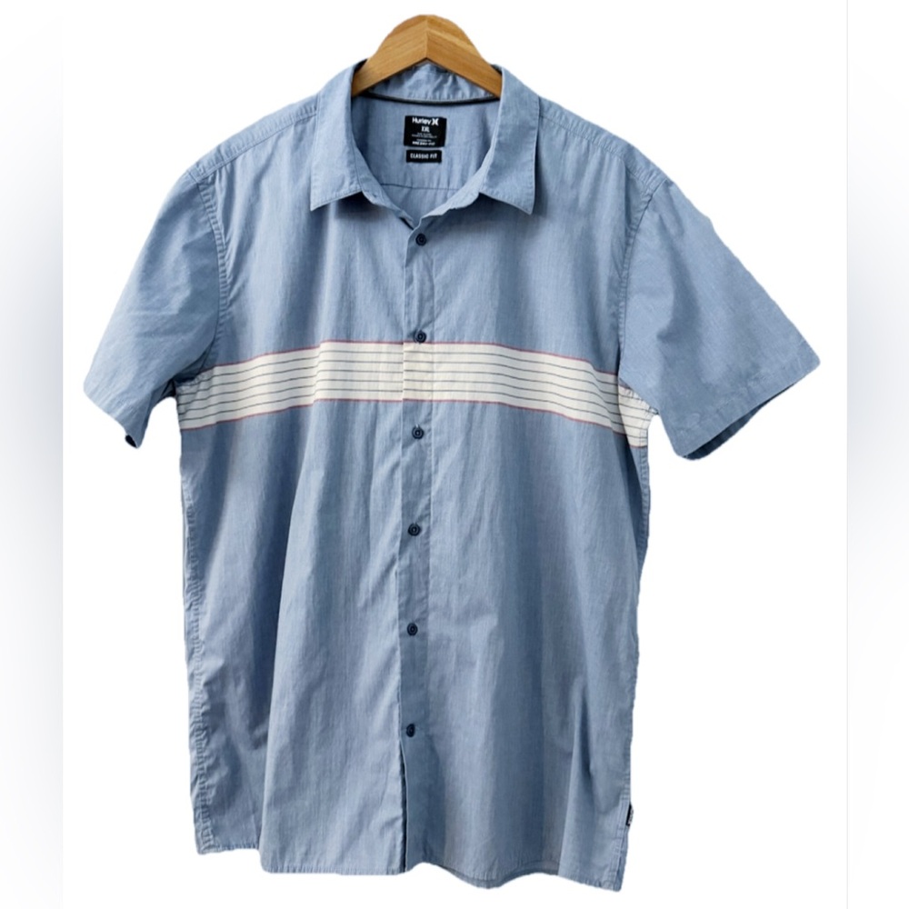 Hurley XXL Blue Short Sleeve Button Up Shirt Classic Fit Stripe Nike Dri-Fit